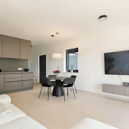 Casa Lavanda Сasa de vacaciones Novigrad Istria