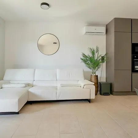 Casa Lavanda 度假居 Novigrad Istria